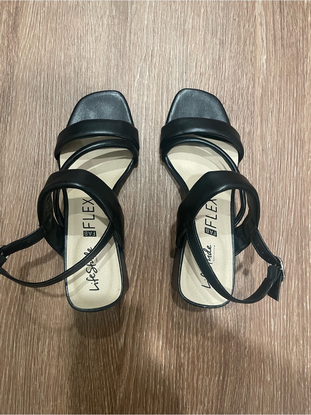 Life Stride Celia Black Strappy Block Heel Sandals - Picture 3 of 10